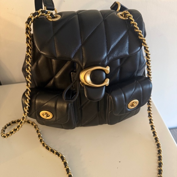 Authentic Coach backpack/crossbody